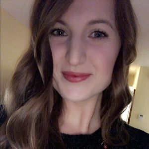 Meet your Posher, Brooke